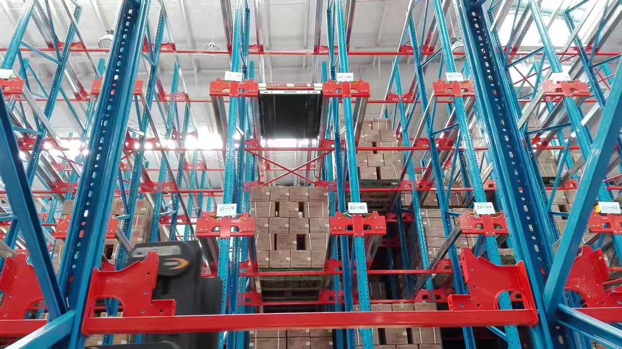 智能立體倉庫搬運(yùn)存取系統(tǒng)：關(guān)鍵技術(shù)與作業(yè)流程解析