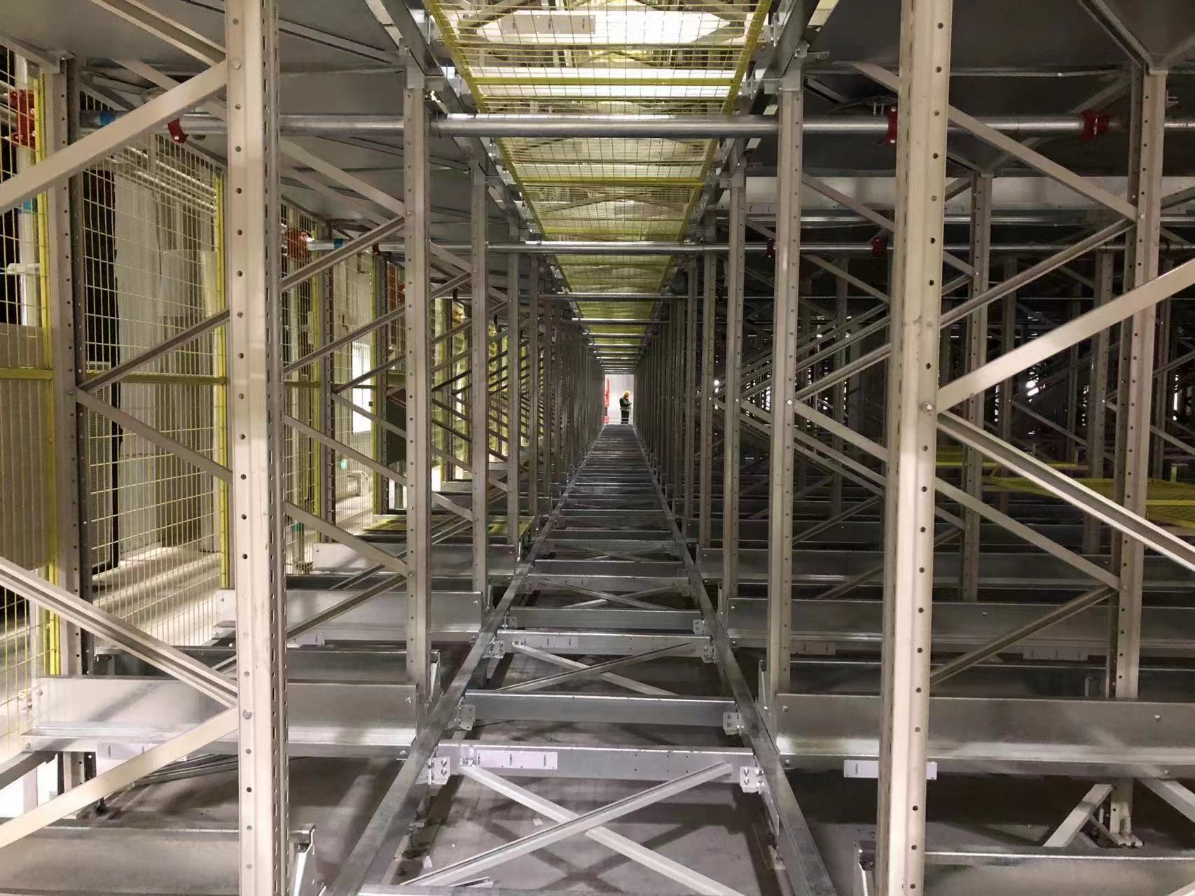 四向穿梭車立庫 vs 傳統(tǒng)倉儲(chǔ)，儲(chǔ)存優(yōu)勢一目了然